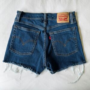 LEVI’S 501 Raw Hem Denim Shorts